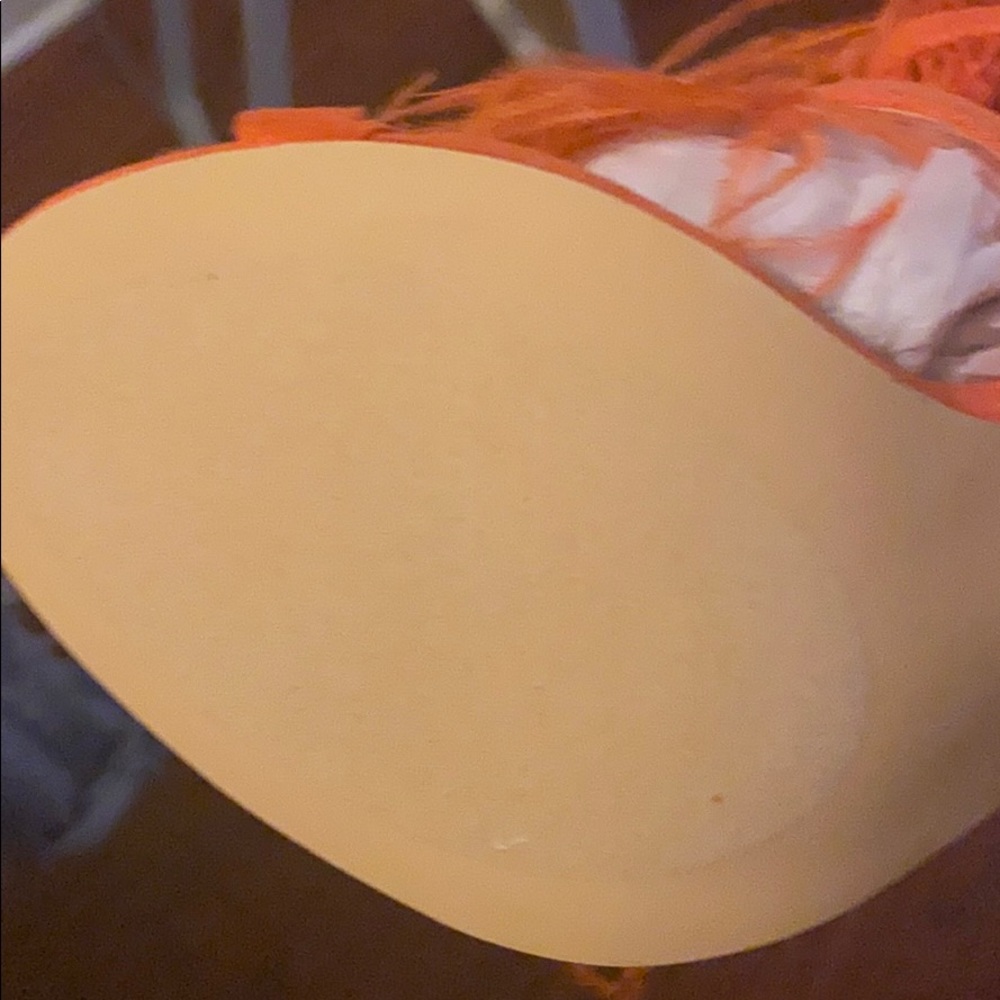 Heels - Picture 2 of 2